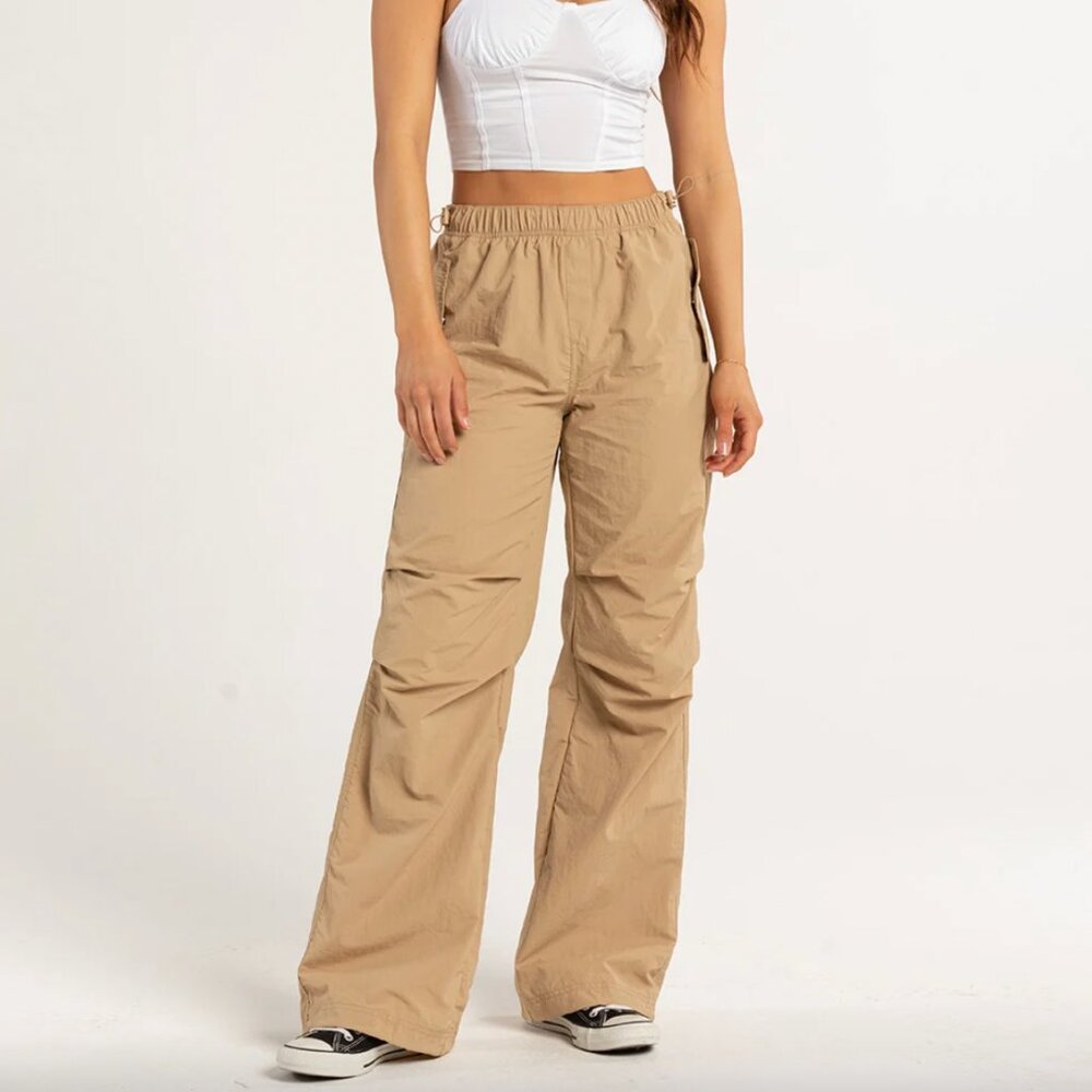 PARACHUTE PANTS